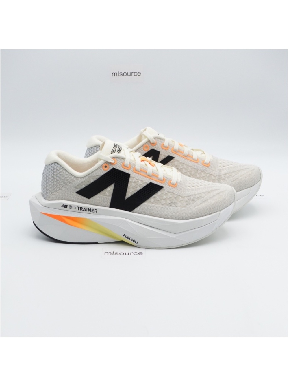 NEW Women's New Balance FuelCell SuperComp Trainer v3 Running Shoe - Picture 2 of 15